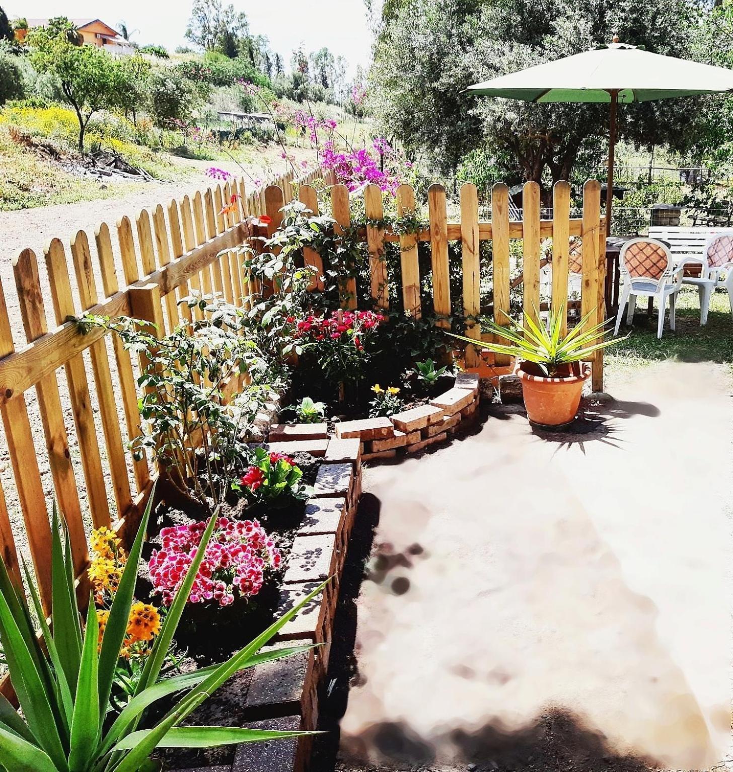 Motta SantʼAnastasia Sunset Valley Village מראה חיצוני תמונה